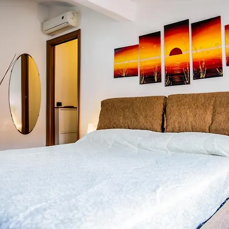 Apartment Stupenda Mansarda Centralissima, Finiture Di Lusso *